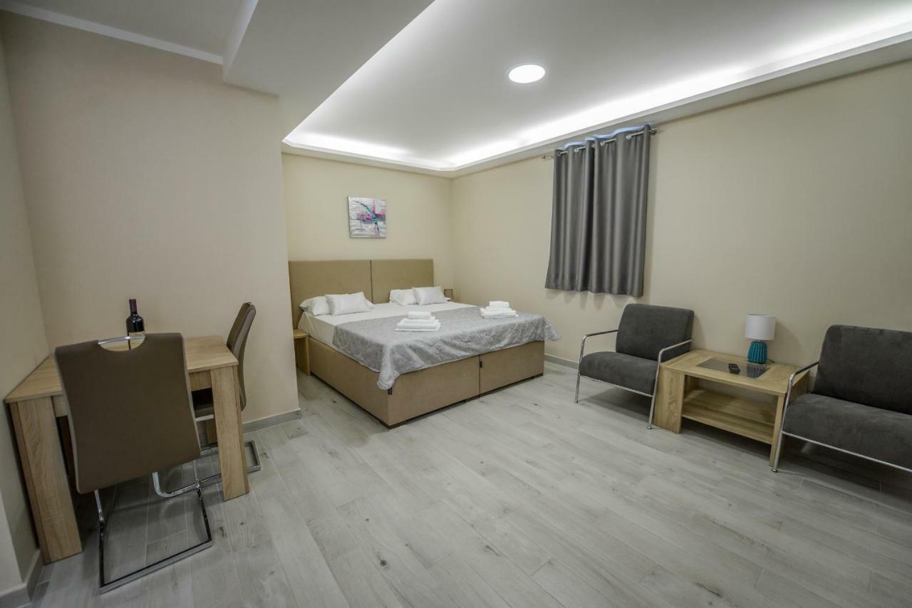 Apartment Vrutak Cattaro Esterno foto