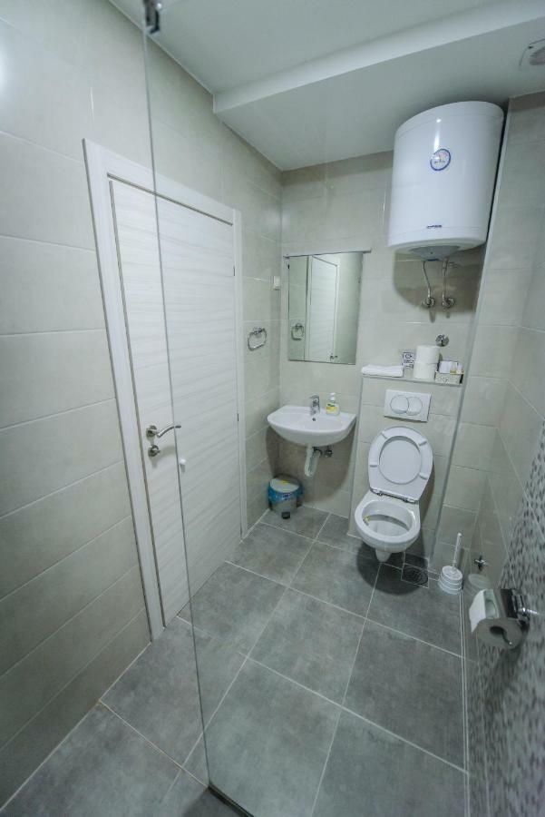 Apartment Vrutak Cattaro Esterno foto