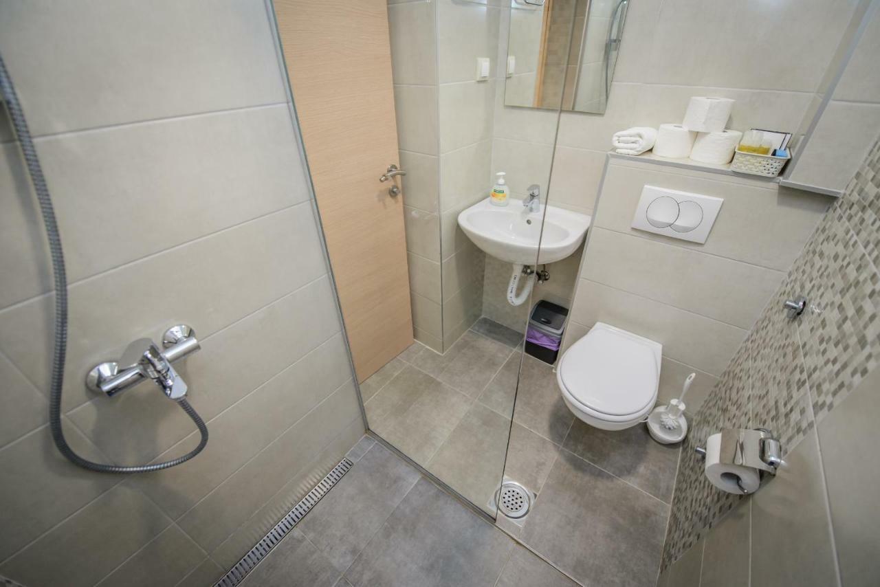 Apartment Vrutak Cattaro Esterno foto
