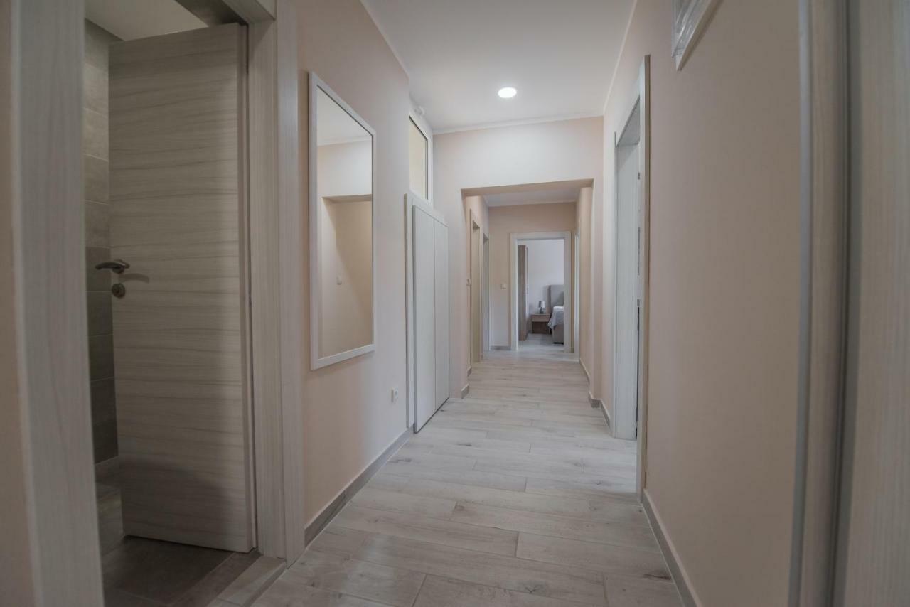 Apartment Vrutak Cattaro Esterno foto