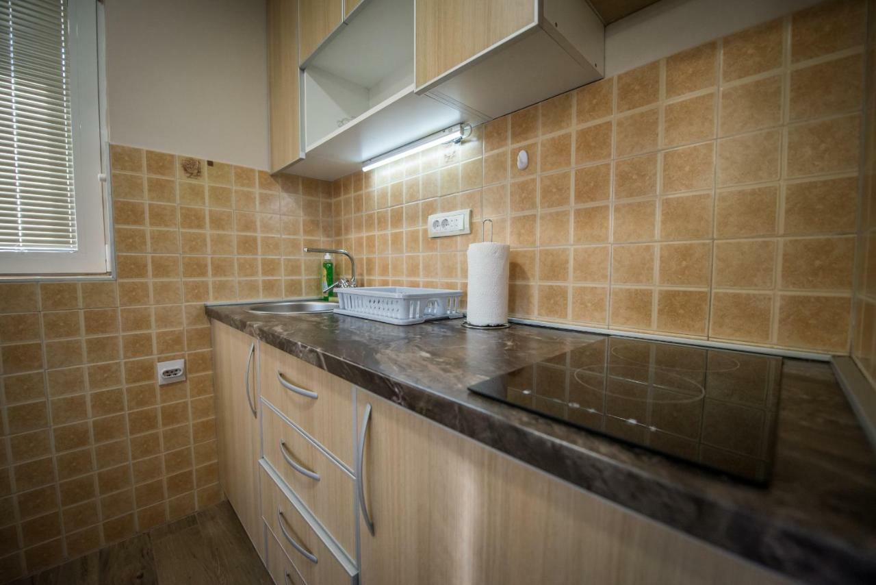 Apartment Vrutak Cattaro Esterno foto